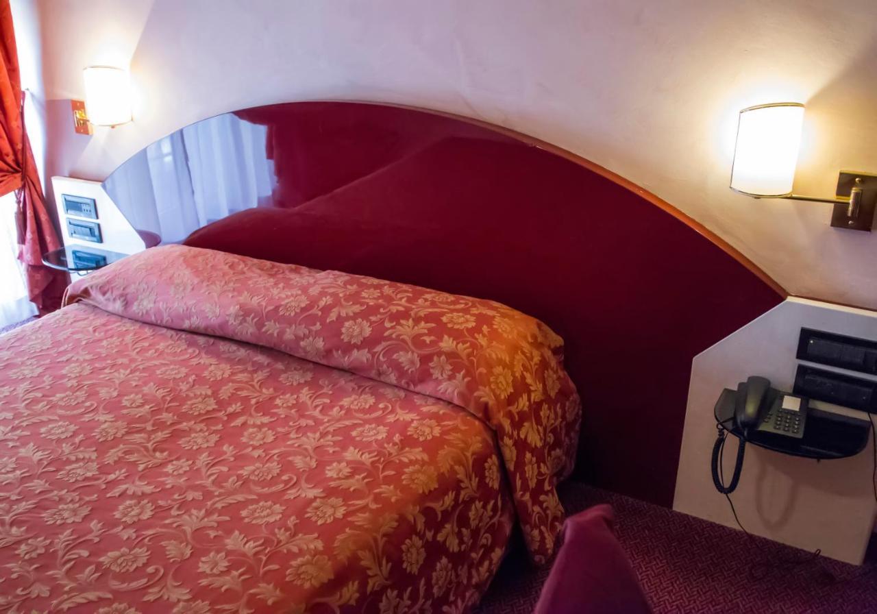 Hotel Continental Turin Bagian luar foto