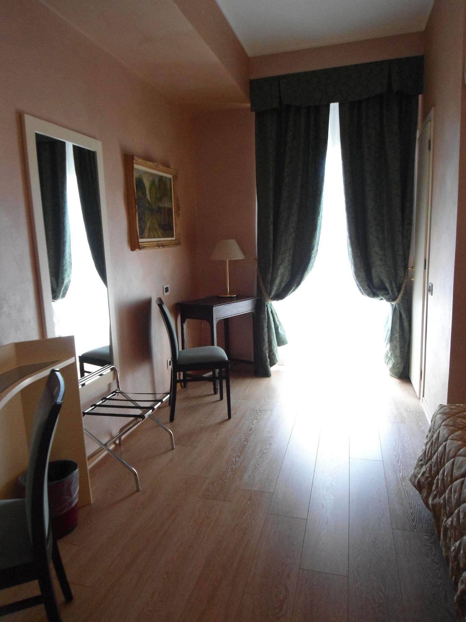 Hotel Continental Turin Bagian luar foto