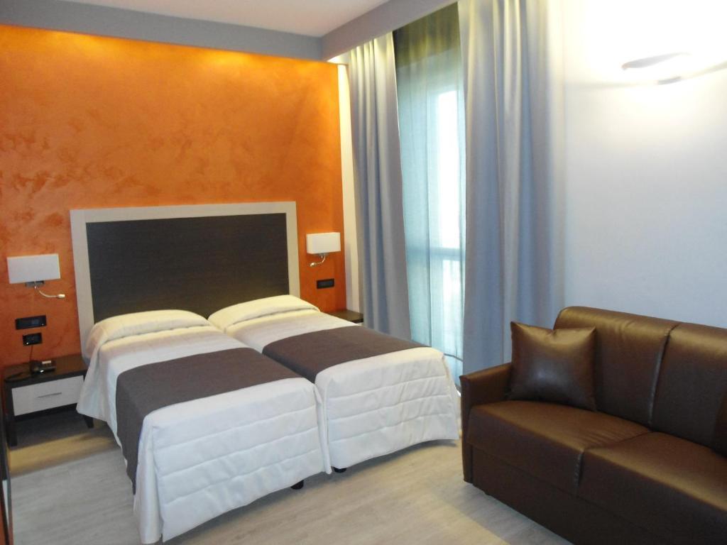 Hotel Continental Turin Bagian luar foto