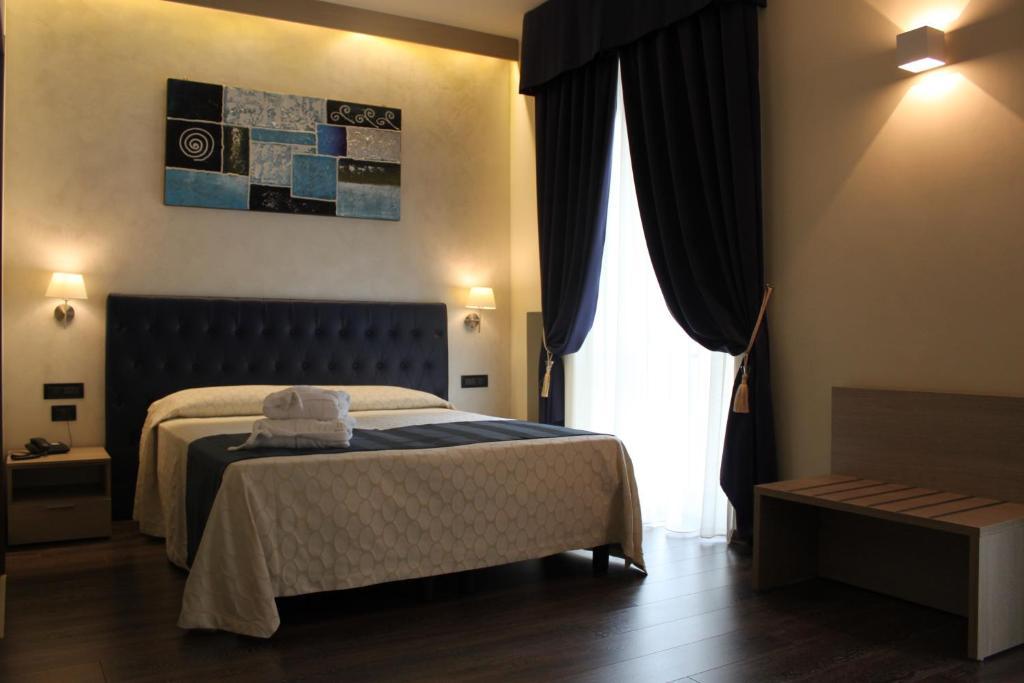 Hotel Continental Turin Bagian luar foto