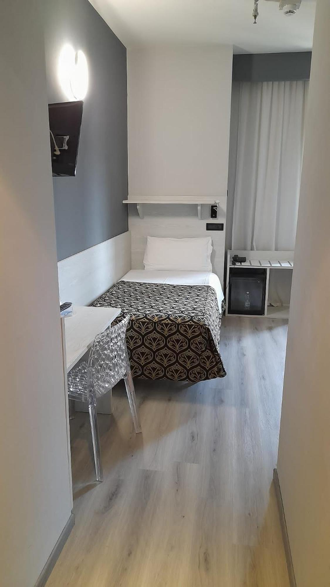 Hotel Continental Turin Bagian luar foto
