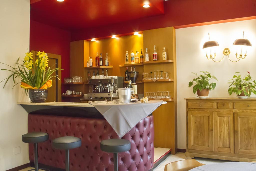 Hotel Continental Turin Bagian luar foto