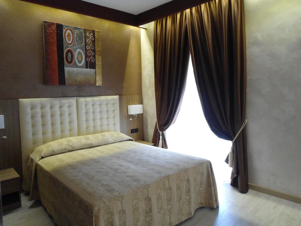 Hotel Continental Turin Bagian luar foto