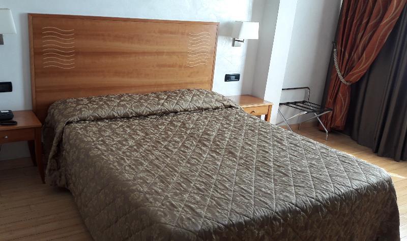 Hotel Continental Turin Bagian luar foto